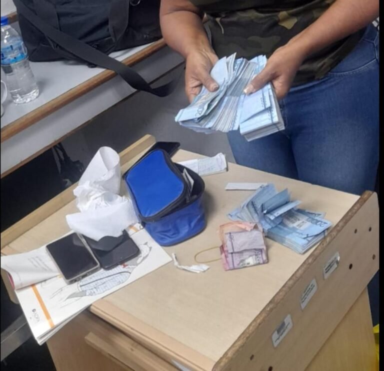 CESMET devuelve RD$517,000 olvidados en el Metro de Santo Domingo