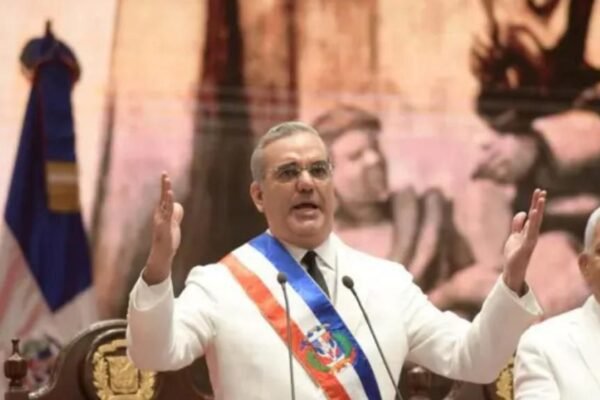 Sociólogo asegura Abinader gobernará estos cuatro años pensando en el porvenir y legado histórico