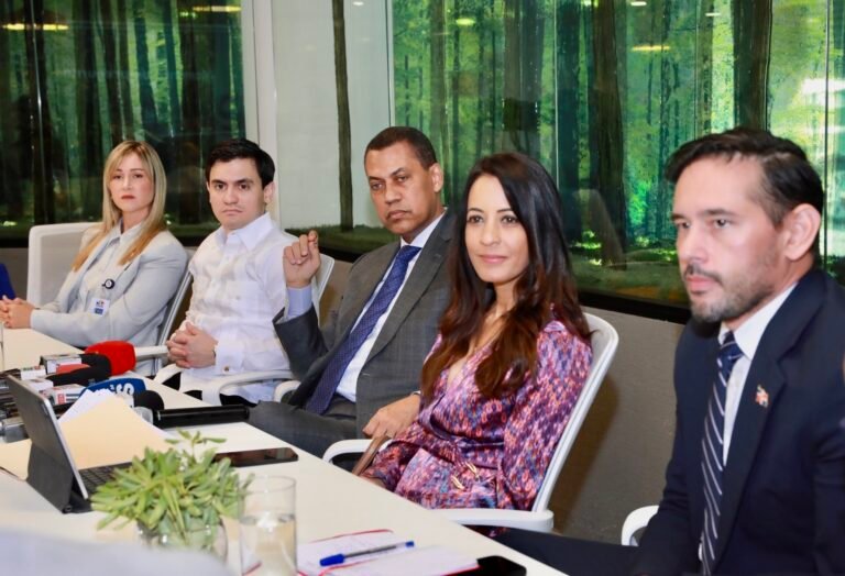 Indotel anuncia 21 de noviembre será encendido de la Televisión Terrestre Digital