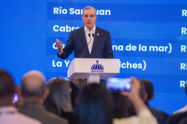 Gobierno presenta inversión histórica de USD 531.5 millones en infraestructura portuaria