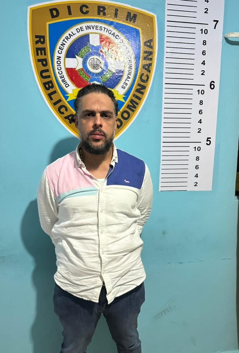 Se entrega “El Gallero”, acusado de herir de bala a otro hombre durante conflicto social en Puerto Plata
