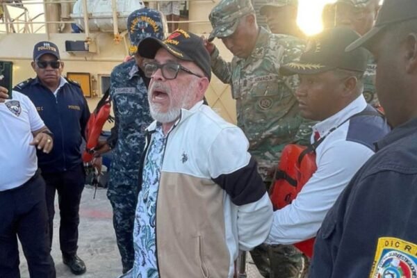 Hoy conocen en Santiago querella contra contra Ángel Martínez "El Detective"
