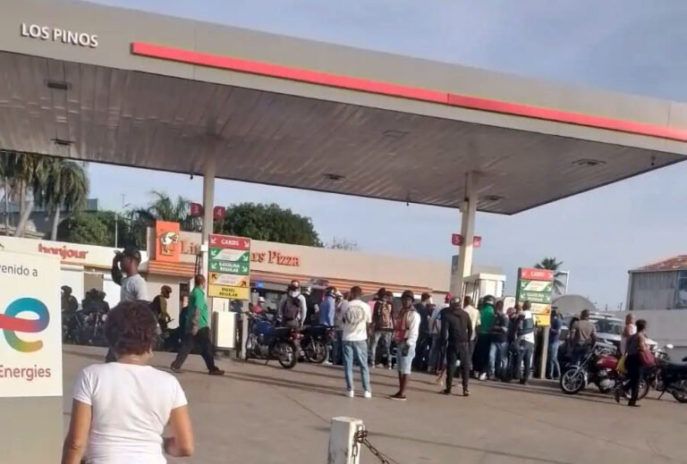 Investigan enfrentamiento que dejó dos fallecidos en estación de combustible de SDN