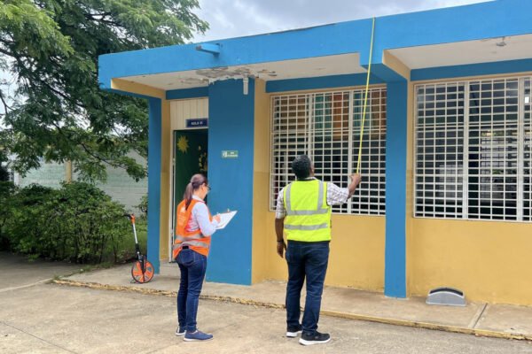 Intensifican trabajos de remozamiento correctivo de escuelas, para garantizar inicio del año escolar 2025-2026