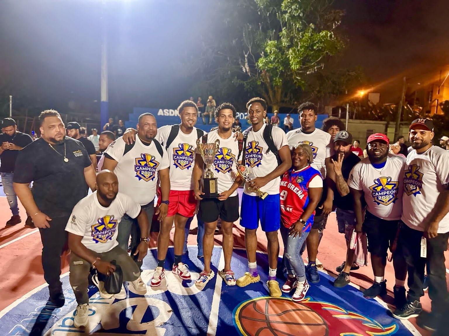 Club Estrellas del Salomé Ureña realiza cuarta versión de Torneo Interbarrial