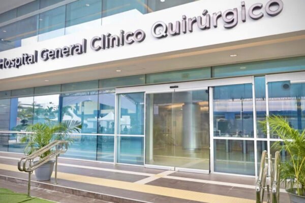 Abinader inaugura hospital clínico-quirúrgico en la Ciudad Sanitaria