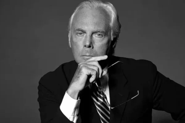 Muere diseñador Giorgio Armani